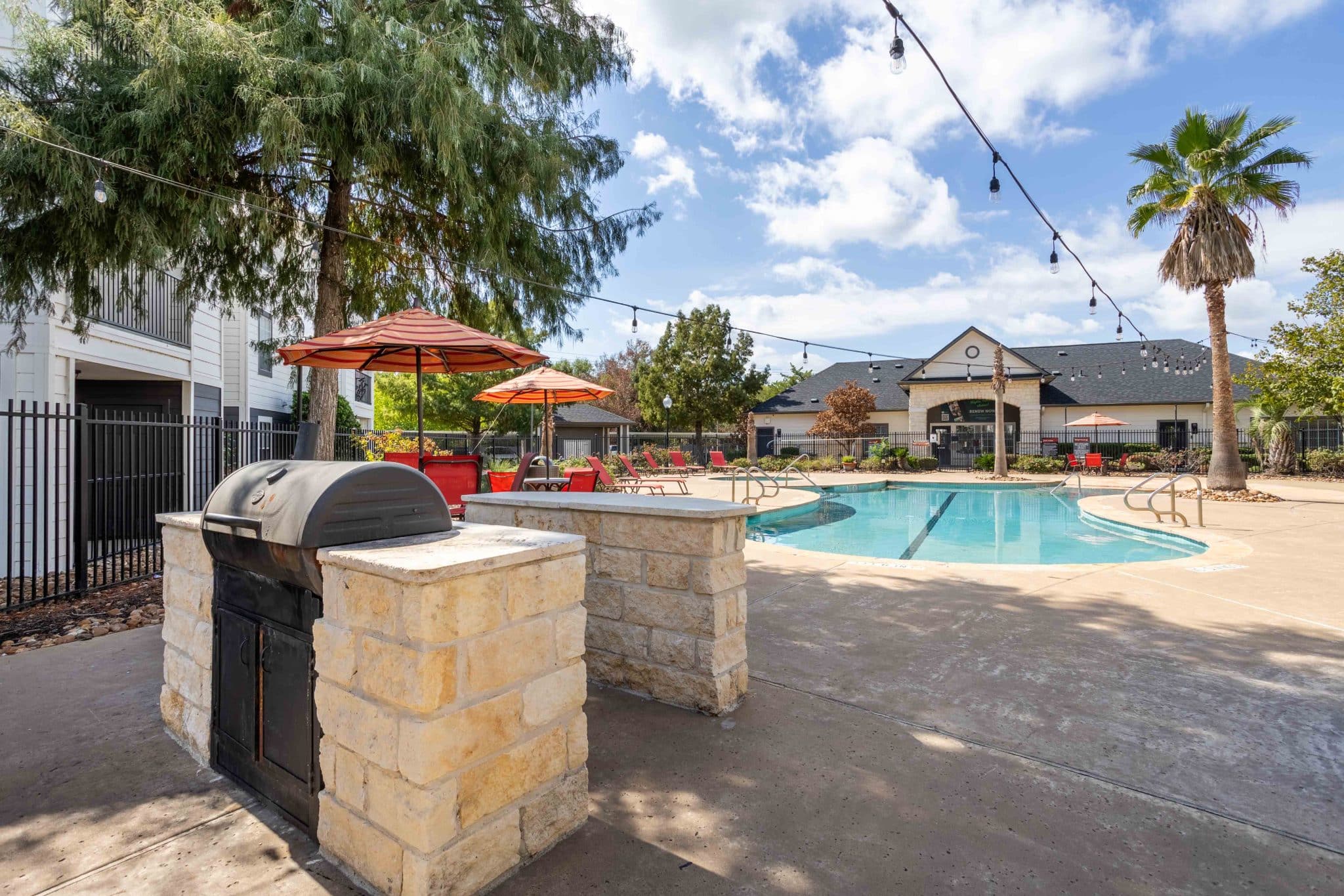 crossing place college station off campus apartments near texas a and m poolside grilling stations with seating