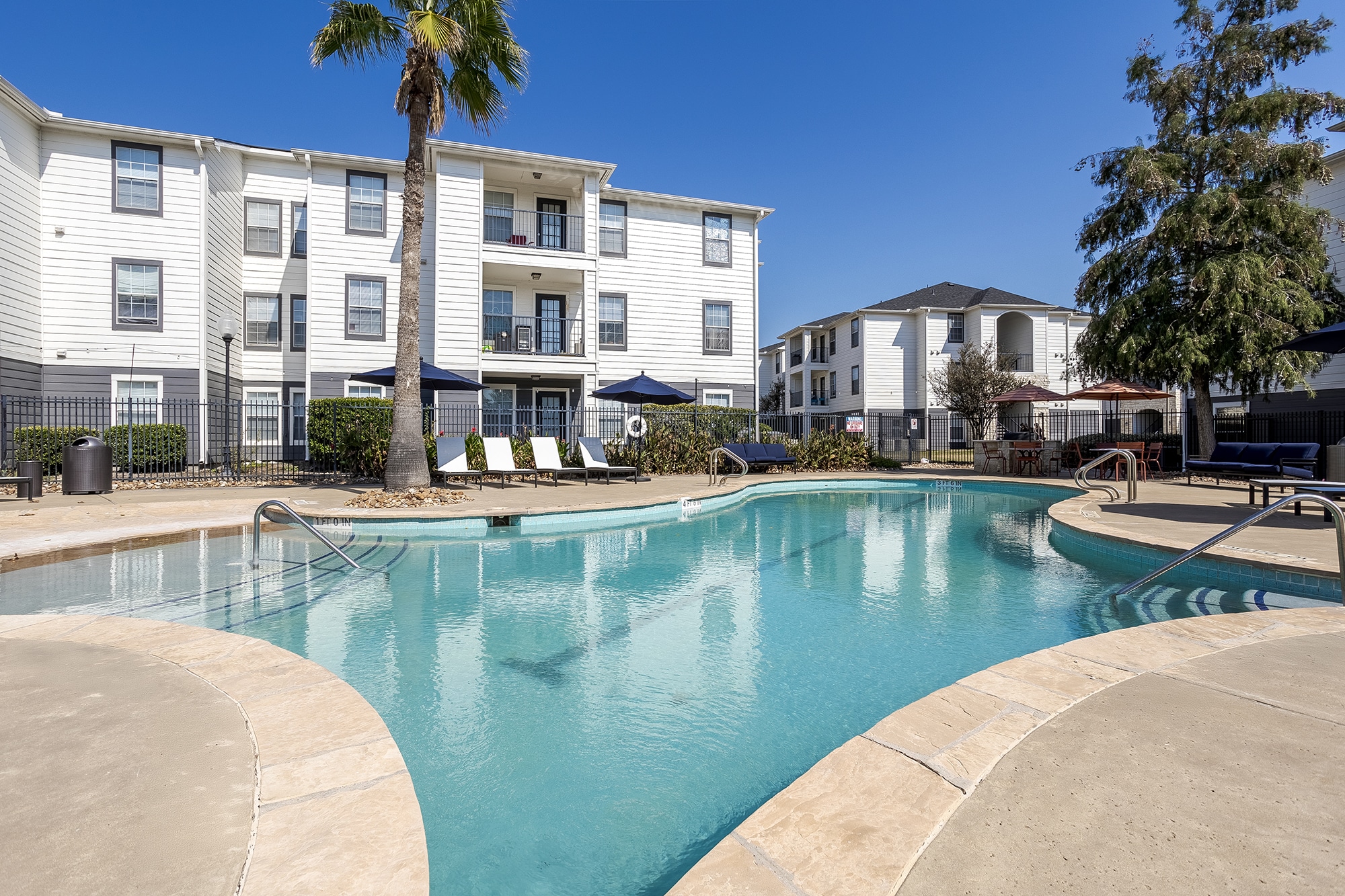 crossing place college station apartments near texas a m university resort style pool